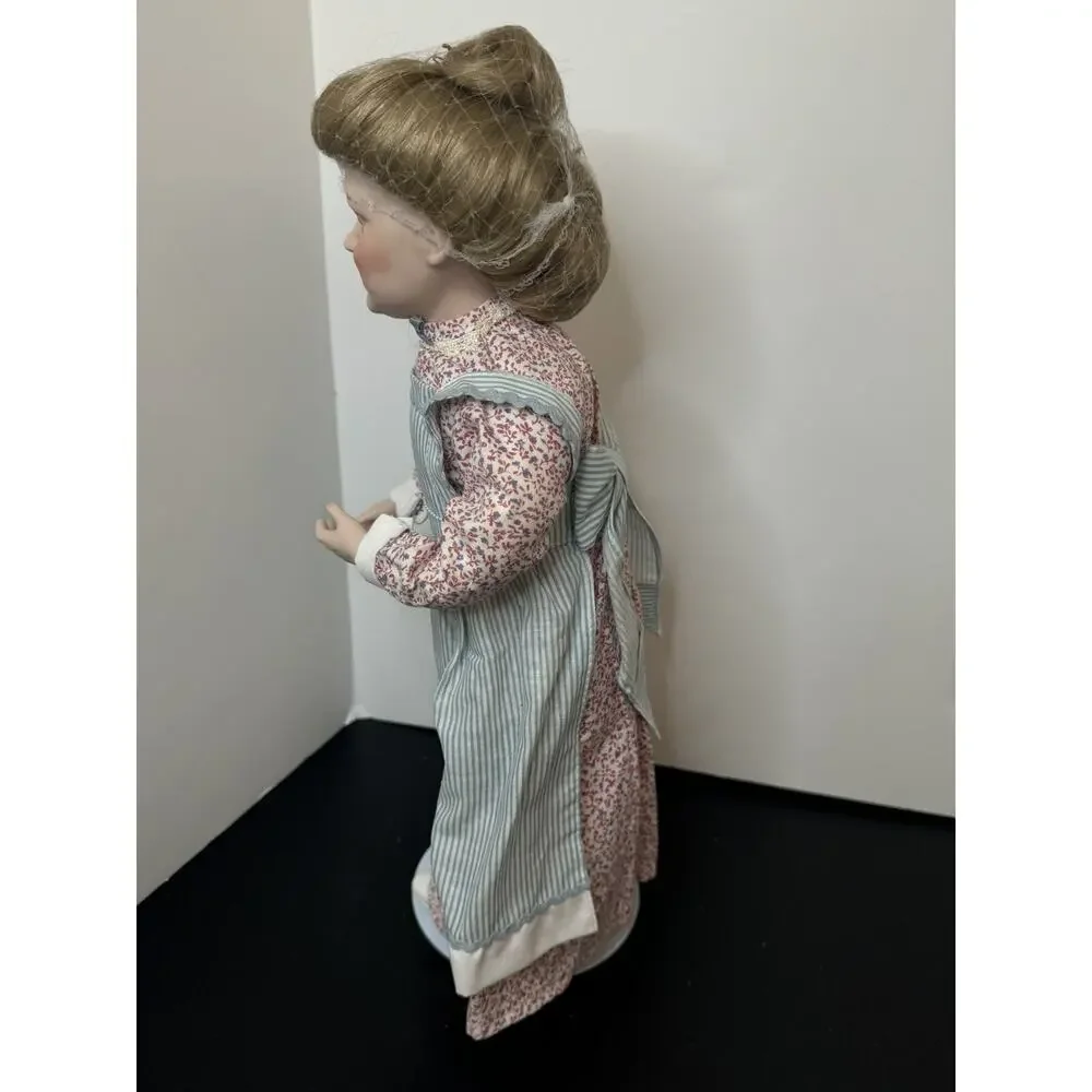 Danbury Mint Is it Sweet Enough?‎ Porcelain Mother Daughter Dolls by Judy Belle